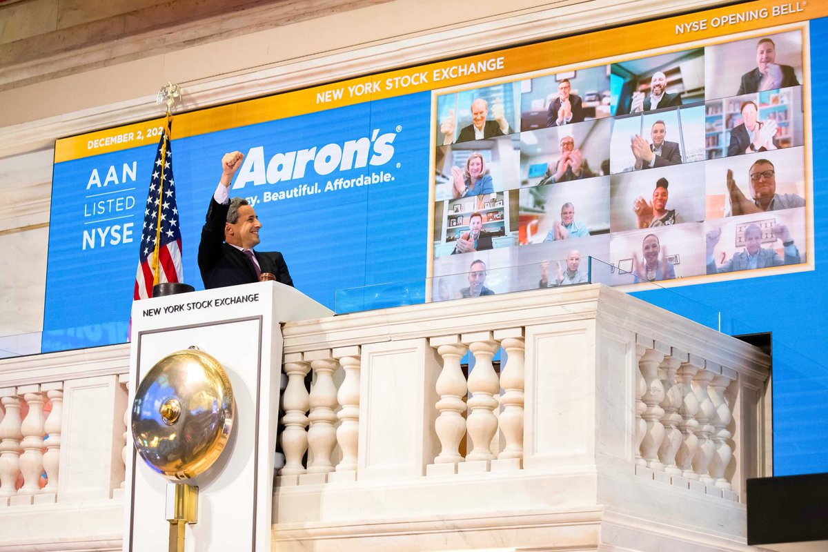 KByogagirl's tweet photo. Checked one item off the bucket list today! Rang the opening bell of NYSE with the ⁦@AaronsInc⁩ team! (virtually of course) Proud to be a Director of this amazing company and work with their talented leadership team! https://t.co/EC9Kh8i45k