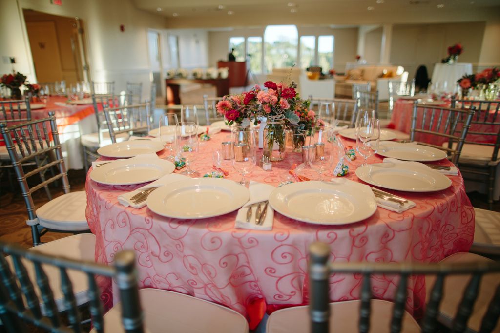 CapeClubResort's tweet photo. Wedding Wednesday! Schedule your tour today! Check out our website https://t.co/r3RjO6GmSa for more info!
#wedding #weddingideas #thecapeclub #weddingvenue #capecodwedding #weddinginspiration #weddingdesign #golfcourse #countryclub #capecod #capecodvenues #weddingwednesday https://t.co/ksjE65TOt6