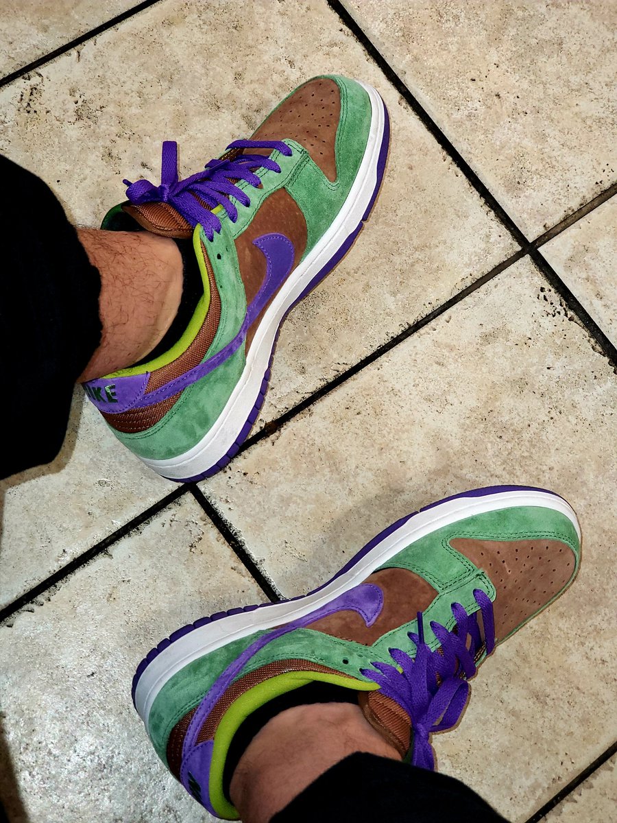 mizerylovesme's tweet image. Veneer 💚💜🤎 #dunklife