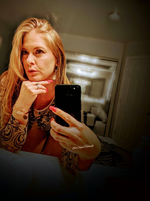 Guess What Day It Is?? Whoot Whoot.... 🐫🐫🐫HUMPalicious Day!!!! 💋Wifey💋 https://t.co/OrpRCuXxCE<a href="/tag/latenight"class="tags"><span>#latenight</span></a><a href="/tag/bed"class="tags"><span>#bed</span></a><a href="/tag/with"class="tags"><span>#with</span></a><a href="/tag/staycation"class="tags"><span>#staycation</span></a><a href="/tag/interracial"class="tags"><span>#interracial</span></a>