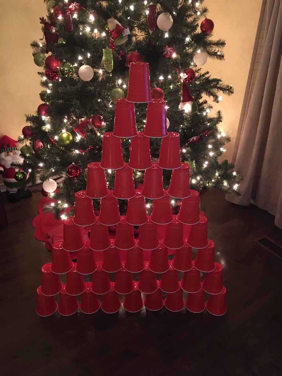 carbone_ang's tweet photo. Find the prize #daythree #pleasedontfall https://t.co/e8HELbtyNo