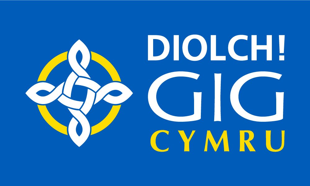 Ffyncwraig's tweet photo. 5 years ago today, my mam was rushed to Ysbyty Glan Clwyd because she had a heart attack. A splint was placed inside her heart and by the time we arrived at the ysbyty, she was sitting up laughing. Diolch mawr to the team who saved my mam's life #supportthenhs #nhscymru https://t.co/ELRGxo1qSn