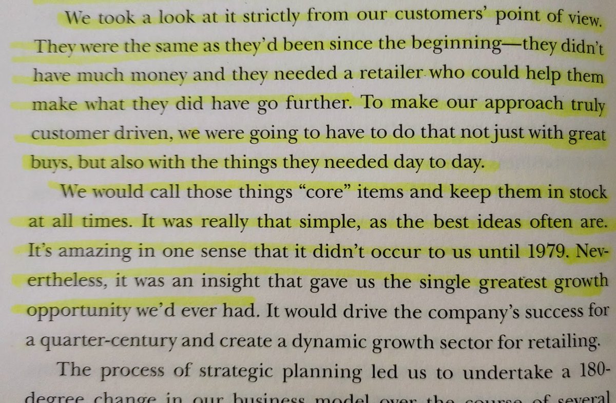 17/ After coming up w/ its first mission statement,  $DG had a 2nd big "aha!" moment in 1979: It could serve its customers better by focusing on lower margin core products than higher margin items that weren't as needed.Despite the lower margins, sales exploded and  $DG thrived.