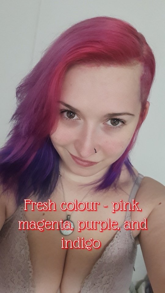 REDGibson91's tweet photo. That fresh dye feel. 😌 I used @KnightAndWilson  #colourfreedom
This time I mixed the #pureplex conditioner in with the colours, it helped lighten the shades for me but it's made my hair even more soft! 
Colours used: Pink pizazz , magenta, mystic purple, indigo night 💖❤💙 https://t.co/4Ee9yLmusv