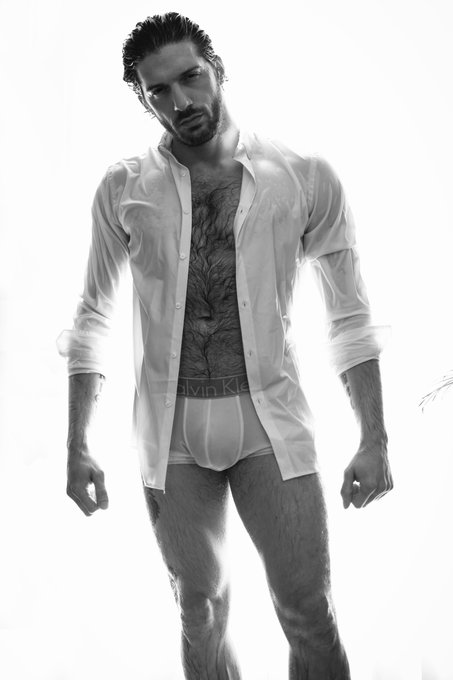 I know you love me in white. See more here: https://t.co/mIpeN8MrNL #ManyVids #gaymanyvids https://t