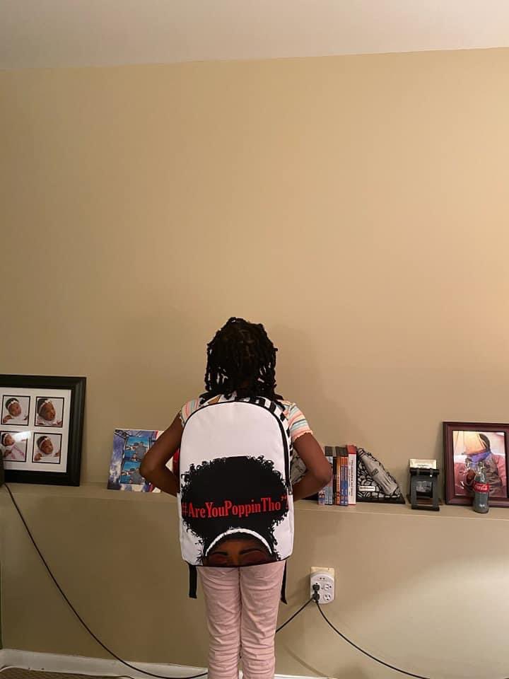ebony_edition's tweet photo. #EEDaily Our #CustomerCrush this week is the beautiful Madison! Ms. Madison has a large “Are You Poppin’ Tho” bookbag💘You can purchase any one of our large bags on our website. They’re a great present for the holidays! 🧸💛https://t.co/J08sGsZhjn https://t.co/dRSqujRNXF