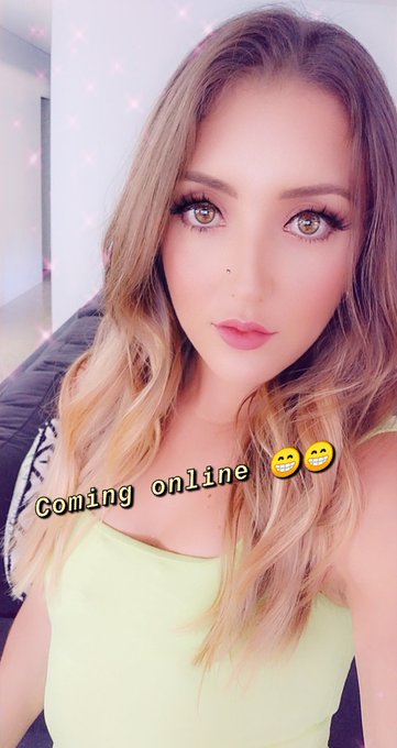 Been an awesome week so far!! Tonight is my last stream for probably a while so let's make it a good<a href="/tag/linkinbio"class="tags"><span>#linkinbio</span></a><a href="/tag/cosplay"class="tags"><span>#cosplay</span></a><a href="/tag/havingfun"class="tags"><span>#havingfun</span></a><a href="/tag/harleyquinn"class="tags"><span>#harleyquinn</span></a>