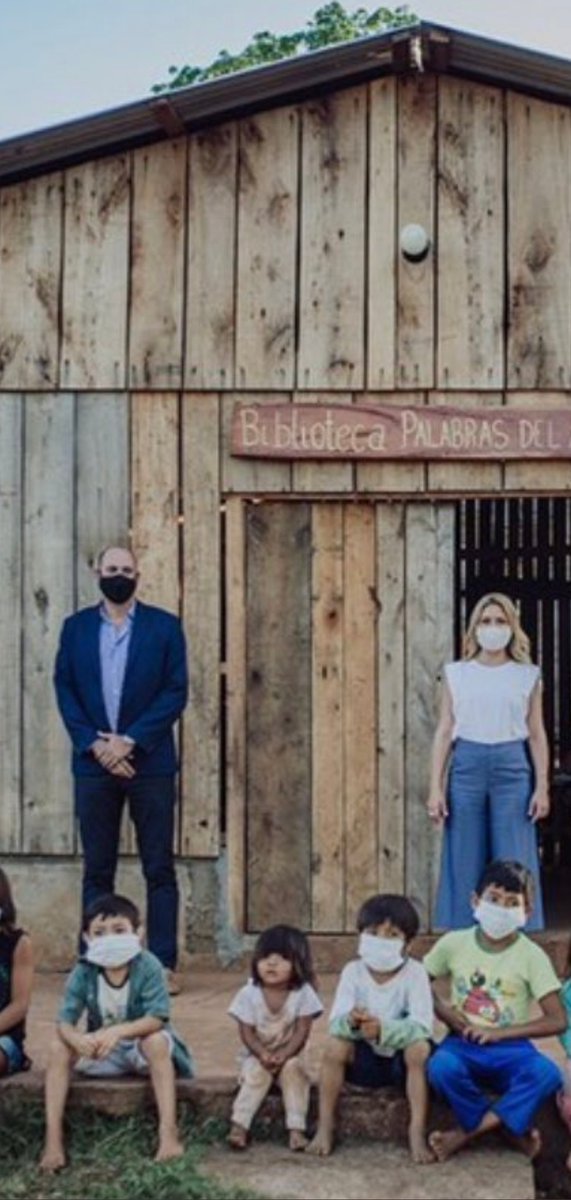 Son TAN MALPARIDOS que les pusieron barbijos pero no zapatillas.