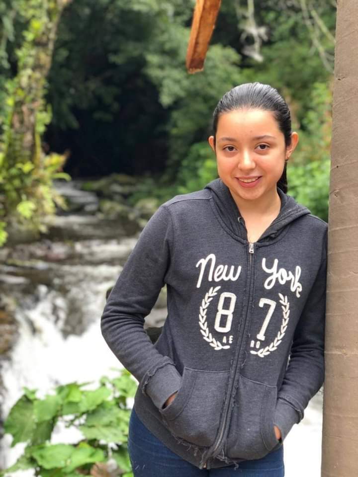 ComunidadINFO's tweet photo. Se solicita el apoyo de los lectores para ubicar a la joven Valeria Cosio Herrera, de 17 años de edad. Ella se encuentra desaparecida en Xalapa y cualquier información puede ser proporcionada  a los teléfonos 55 4359 8146 y 2291265021. https://t.co/1gTftSu06E