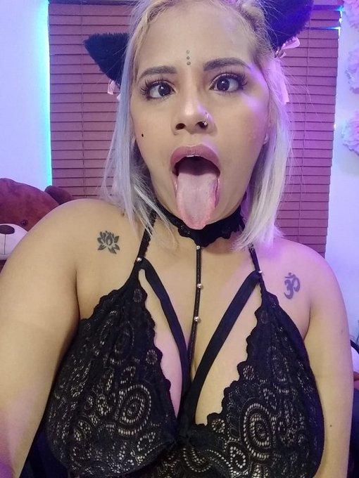 Sorry I'm relax!! Tmrw !! 😋😍   Starting this Weekend hot 🎀🎀✔️ALL READY busy middle week!! 😘 👃👃👃 https://t<a href="/tag/sublim"class="tags"><span>#sublim</span></a>