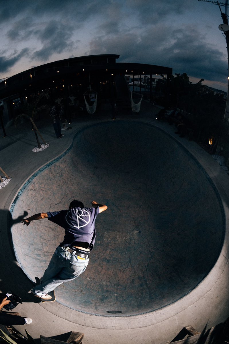 KenjiHaruta's tweet photo. Shin Sanbongi, backside smith. https://t.co/yS9RFSt4JV