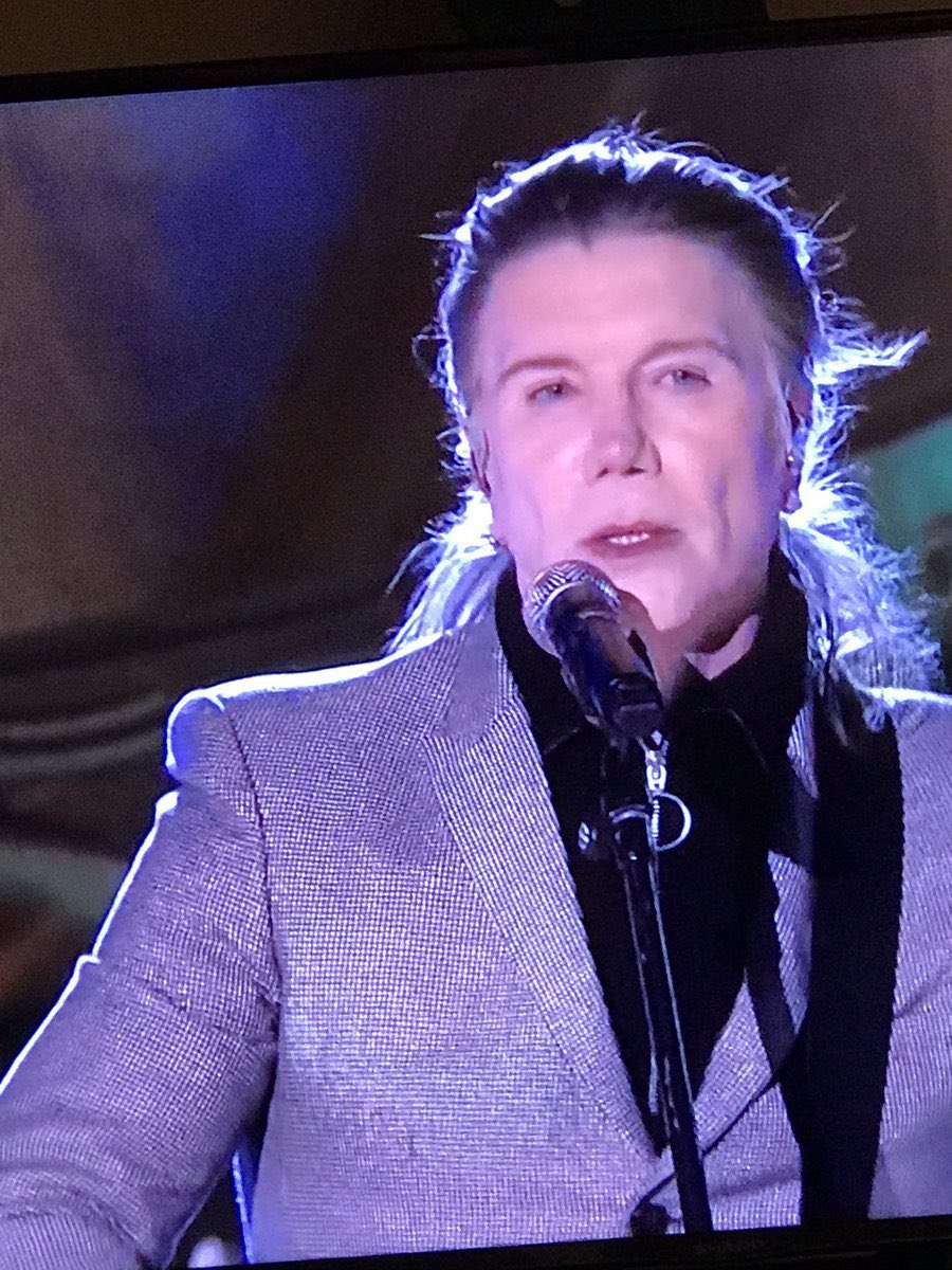 Sean O Connor I Can T Believe The Lead Singer Of The Goo Goo Dolls Didn T Get Cast In Cats Even After Making His Face Look Like This T Co 9avto3a7ug