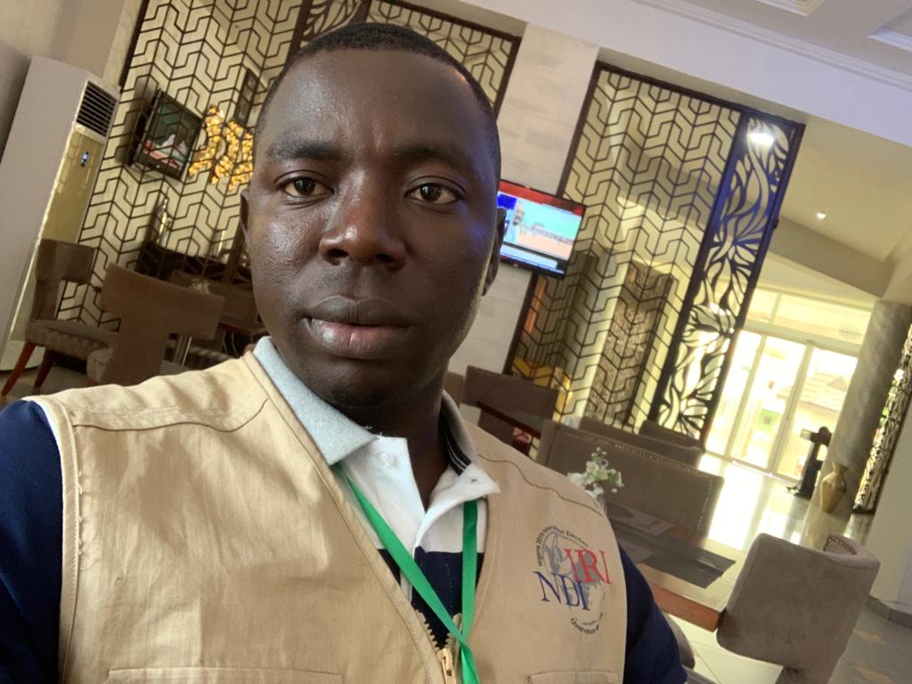 In a bid to ensure transparency, 
accountability&amp;provide info to citizens on the state of government’s response to addressing demands for justice to victims of police brutality, <a href="/JonathanObatola/">Jonathan</a> wil track&amp;monitor <a href="/OndoSarsPanel/">Ondo State Judicial Panel on SARS</a> as they commence sitting today
<a href="/YIAGA/">Yiaga Africa</a> 
<a href="/annexworld/">Big Sam</a>