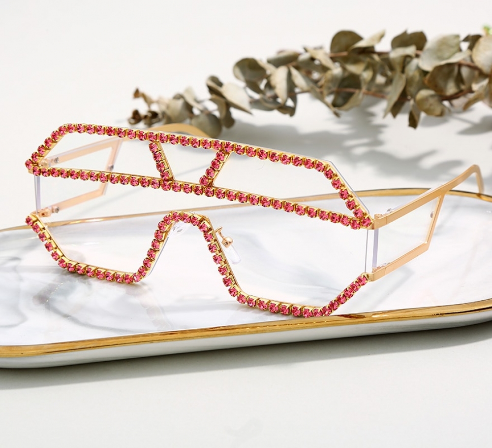 Rhinestone Oversized Sunglasses #EyeGlassAccessory #Eyewear #FashionAccessory #Glasses #PersonalProtectiveEquipment #Sunglasses #VisionCare #followme #me https://t.co/afBJslMgi4 https://t.co/M8uMOoCoiI