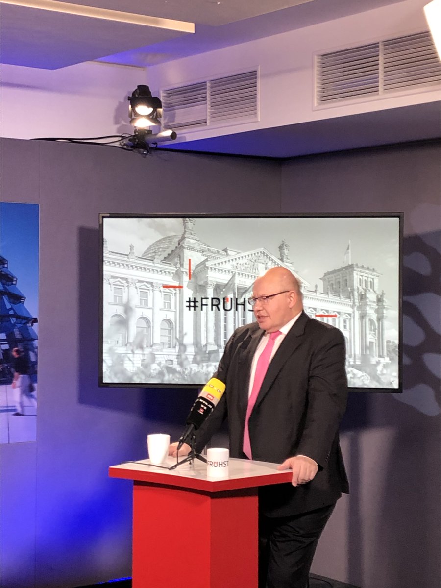 BMWE_'s tweet image. #COVID_19-Teil-#Lockdown geht bis 10.1. @peteraltmaier im @RTL-#Frühstart, was das #BMWi deshalb unternimmt: #Coronhilfen verlängern, Erhöhung Abschlagszahlungen prüfen, 2021 Förderung wieder an den Fixkosten orientieren - das hilft den Betroffenen &amp;amp; verhindert Überförderung.
