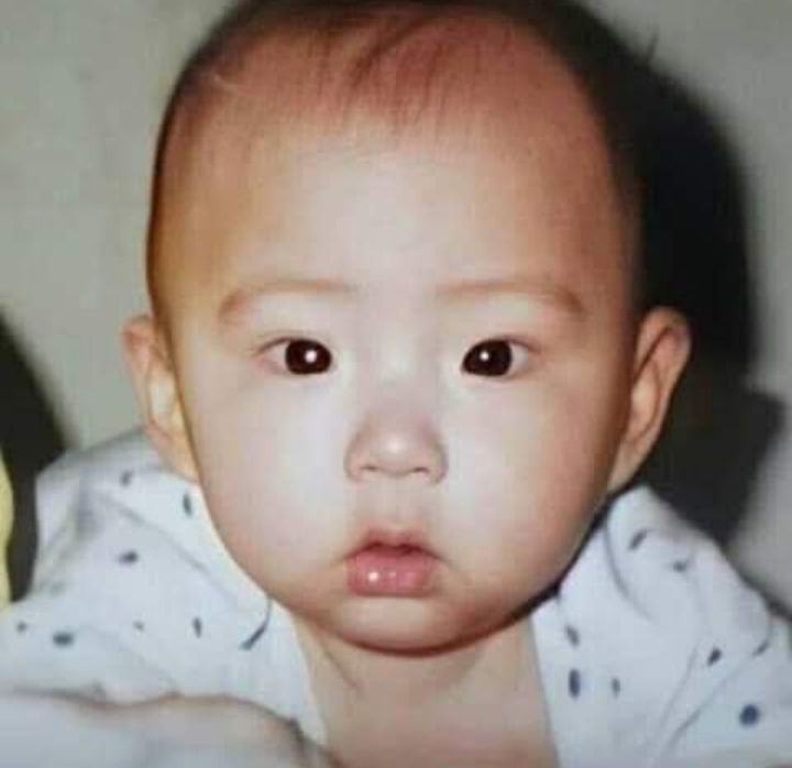 eumoirietae's tweet photo. a thread of seokjin but as u scroll down he gets older; a birthday thread https://t.co/SwmrbGdR6h