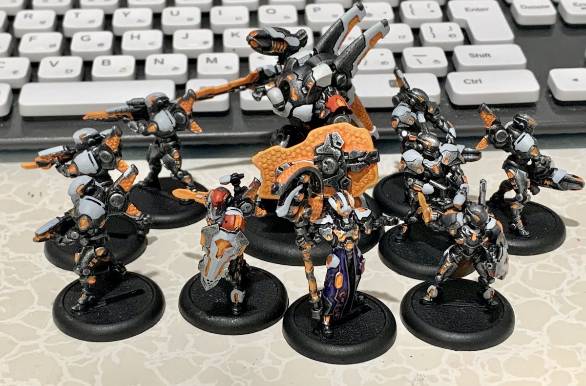 campari01_TF's tweet image. #warcaster 、iron star allianceの到着したモデル（除ヴォイドゲート）全てペイント了！
ウォージャックはさすがにドライブラシ済みでも2h弱かかってしまった。
あとでマシな背景でちゃんと写真撮ってやろうな。