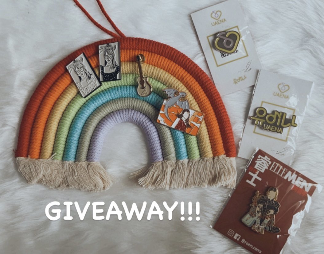 💥 IU PINS ~ GIVEAWAY PART 1 1 winner of rainbow decor + all the pins in the photo 💜 Rules: -Must be following me -RT and reply “Merry Christmas in Advance IU” Ends 12/7 PH Uaenas only!