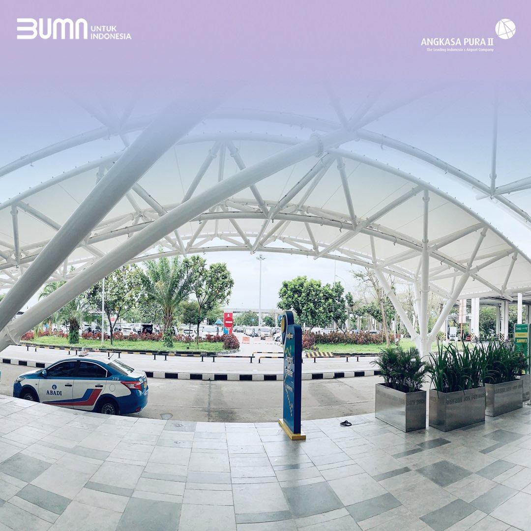 kno_airport's tweet photo. Selamat Pagi #AP2friends.⁣
⁣Informasi  terbaru untuk kalian yang akan berkunjung / berangkat memakai moda transportasi udara melalui @ap2_kualanamu mulai hari ini Kamis , 3 Desember 2020 telah dilakukan perubahan secara permanen untuk Flow penumpang &amp; pengunjung masuk (1/1) https://t.co/xsIzQq2PrU