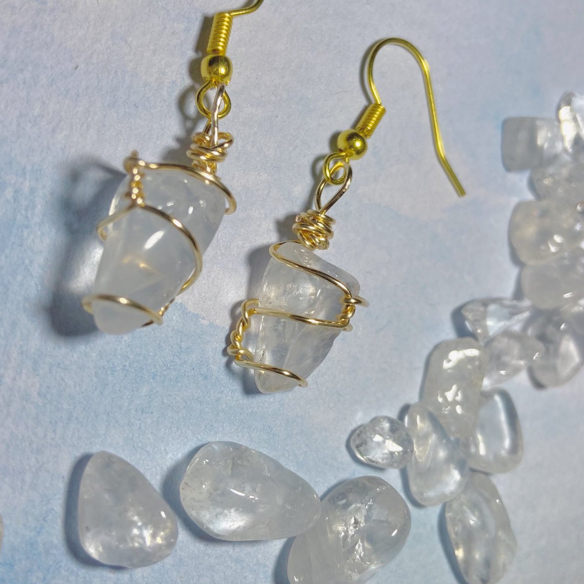 mariaruggiero32's tweet photo. @travismcelroy i handmake crystal jewlery, theres some black friday sales going on right now, available at https://t.co/v3c95B3ERG https://t.co/JzQK2Ieb5X