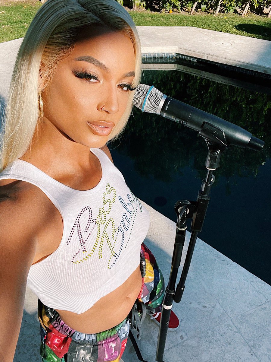 DaniLeigh's tweet photo. Daddy Barbie 😅 https://t.co/8a7XGXkapb