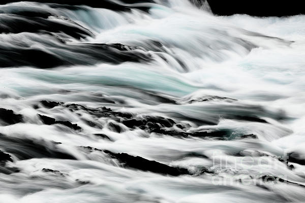 PQuinnimages's tweet photo. New artwork for sale! - "Aqua Abstract" - https://t.co/fUq36XfXJg @fineartamerica https://t.co/jTbKUzMBBm