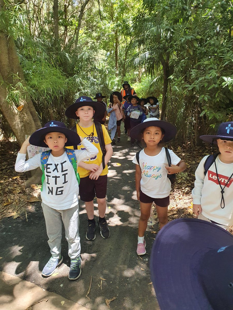 HowdenMaegan's tweet photo. The 1/2s had the BEST time @ The Melbourne Zoo! How lucky are we to be able to go on an excursion in 2020?! 😊 @stpeterssws @MelbourneZoo @MrMurraySPCPS @MrPlatekSPCPS https://t.co/vgs5FCpU9B