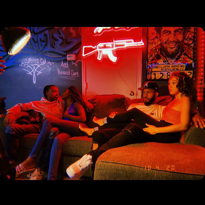 Maladellic's tweet photo. Talk to Me Nice music video out now with @realkingdagger ‼️🔥���� Go steam ‼️ 7 years bad luck if you ignore 💀

https://t.co/vtLZpueyRC https://t.co/sRtVYqhHAN