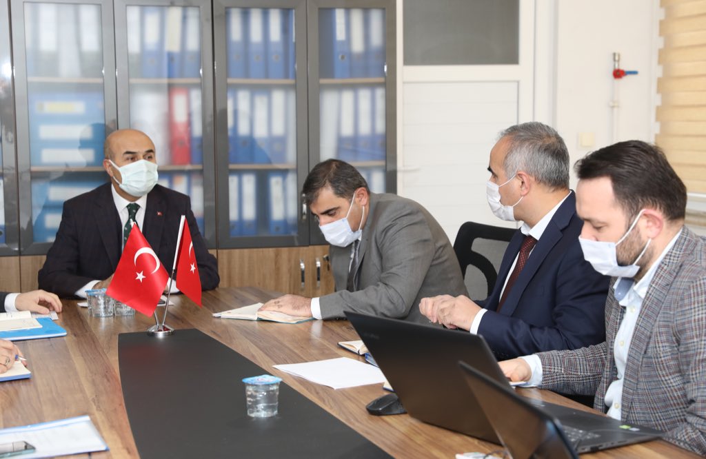 mahmutdemirttas's tweet photo. Büyükşehir Belediyesi Genel Sekreteri Murat Süzen, MARSU Genel Müdürü Abdüsselam Altunkaynak ve MARSU Daire Başkanları ile MARSU Değerlendirme Toplantısı gerçekleştirerek yapılan ve planlanan çalışmalarla ilgili bilgiler aldık. https://t.co/vksOUJ2025