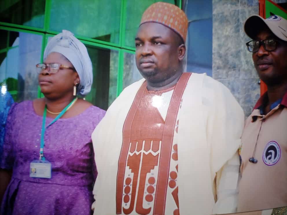acwredon's tweet photo. Congratulations to the newly sworn in Ondo state executives of ACWREDON by the National President, Alhaji Salisu Yerima. Waste to wealth https://t.co/hdiZONyxjo