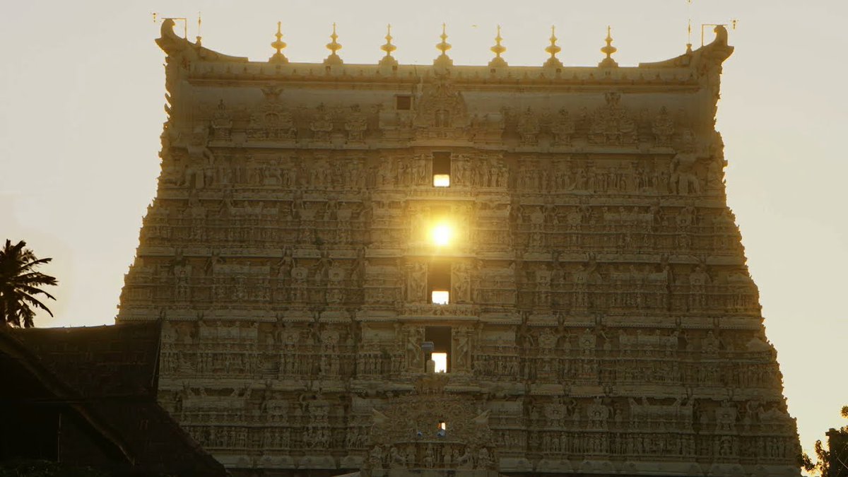 6.Sree Padmanabhaswamy temple is the ornate gopuram or the tower at the temple's main entrance is something of unique construction.Raja built a Gopuram~the main seven-row tower of the temple with a height of 30.5 m in this place.