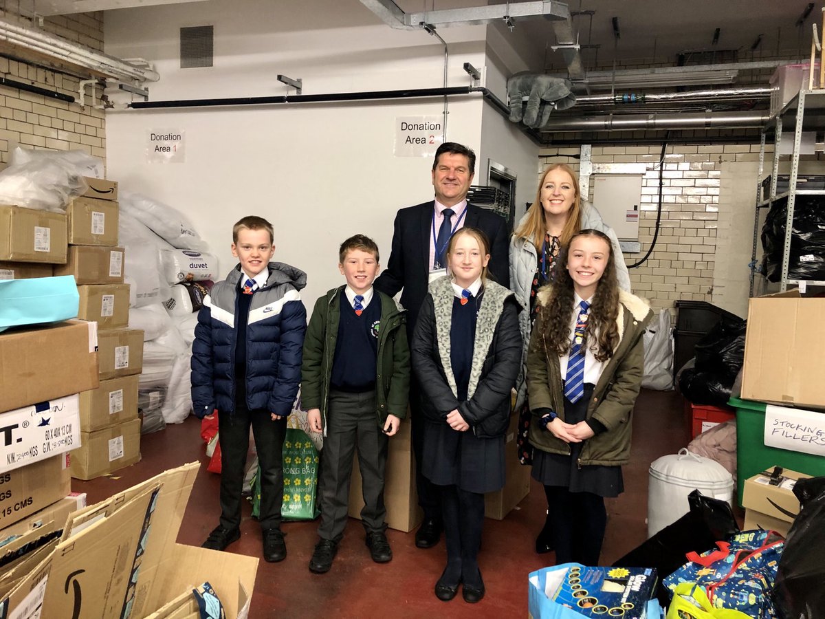 standrewsce's tweet photo. Thank you, thank you, thank you! We delivered your very generous donations to @WoodSt_Mission this morning. They were thrilled! 🎄🎅🏻🎁 https://t.co/Br76YrnGyN