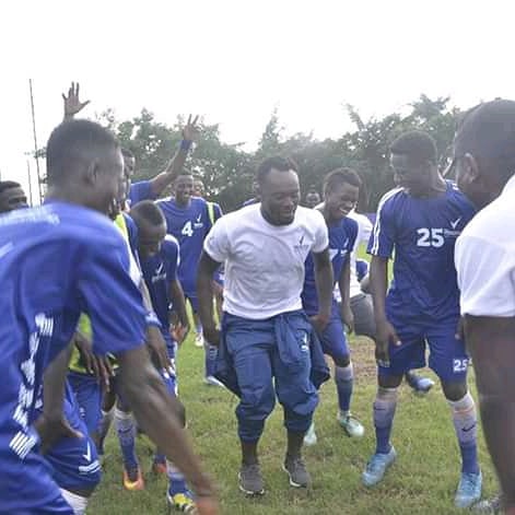 Happy Happy birthday essien 