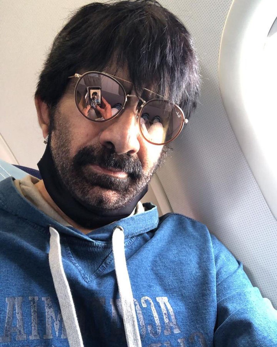 telugu_insider's tweet photo. Mass Maharaja @RaviTeja_offl is Off to Goa for the final schedule of #krack
#MassMaharaja #RaviTeja #krackinaction #TollywoodActor #MaskOn #StaySafe #TeluguInsider https://t.co/qrfo95jhbr