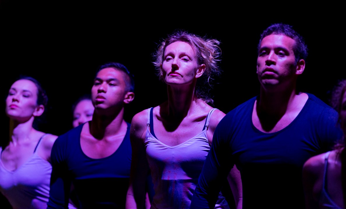 Don’t miss DSO's final concert for 2020, a stunning new collaboration with NT Dance Company set to a suite of beautiful symphonic music.

Max Richter’s reworking of Vivaldi’s Four Seasons shines in dynamic new pieces by Larrakia choreographer Gary Lang. 

bit.ly/39D6Ab2