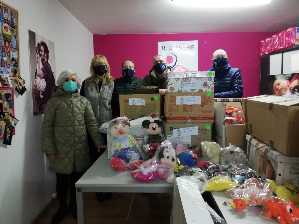 Mil gracias a <a href="/Prendimientozgz/">Prendimientozgz</a> por su amplia donación a nuestra asociación para cubrir necesidades de muchas madres redmadre.es/zaragoza/notic…