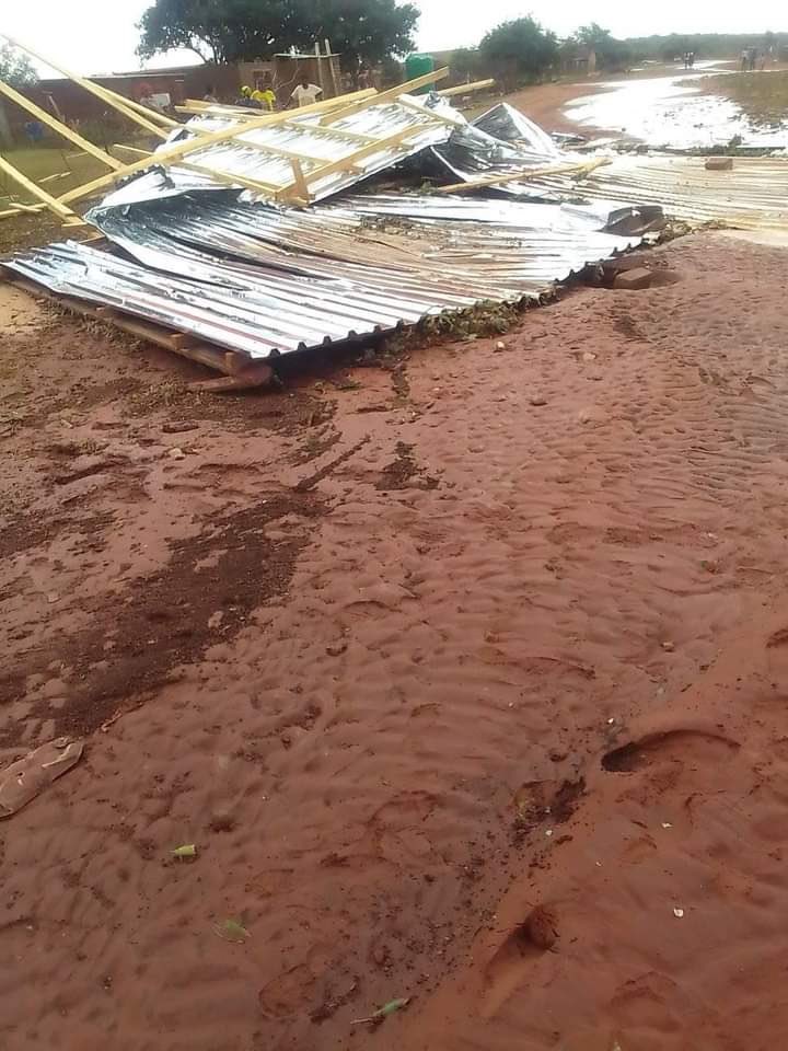 MatlamelaLesiba's tweet image. 🌧️Pula e sentse #lephalale 🤦🏻‍♂️🤦🏻‍♂️🤦🏻‍♂️🤦🏻‍♂️🤦🏻‍♂️🤦🏻‍♂️🤦🏻‍♂️🤦🏻‍♂️🤦🏻‍♂️