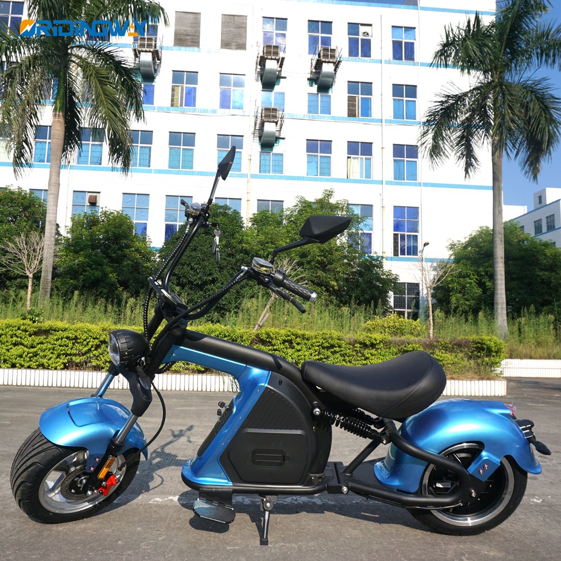 OnwayScooter's tweet photo. ORIDINGWAY electric harley scooter 60v 1500w

ORIDINGWAY electric harley scooter 60v 1500w . It has powerful motor in the rear wheel, which has three options for the motor power, 1500W, 2000W and 3000W. The speed can reach 60km/h, very fast, and stable.  # https://t.co/MyeHwIVpCT https://t.co/lZd6LUAZYM