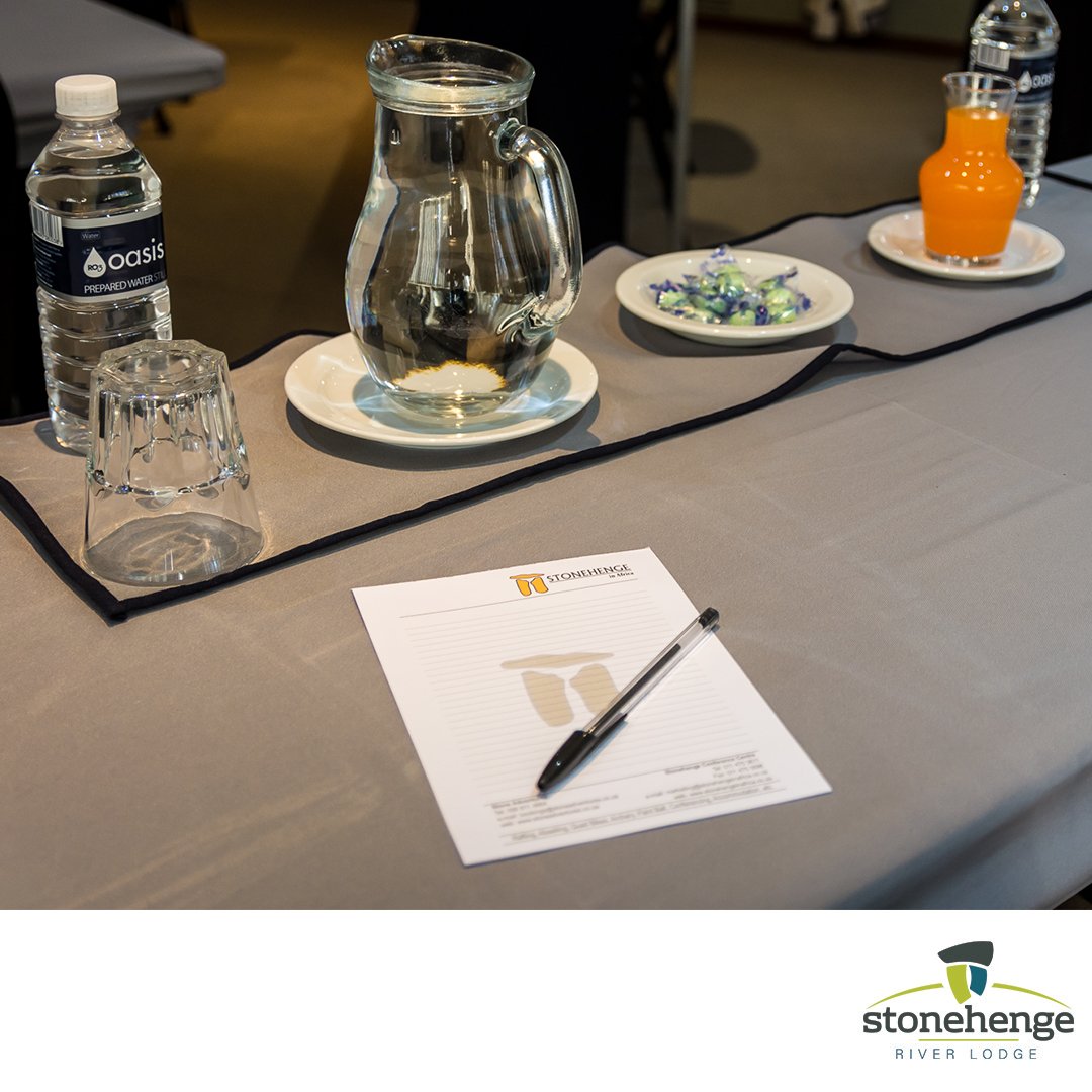 stonehengelodge's tweet photo. Need to hold a last-minute conference before the end of the year? Book it now with #StonehengeRiverLodge – info@stoneza.co.za 🖋 https://t.co/gvPiCGwmiD