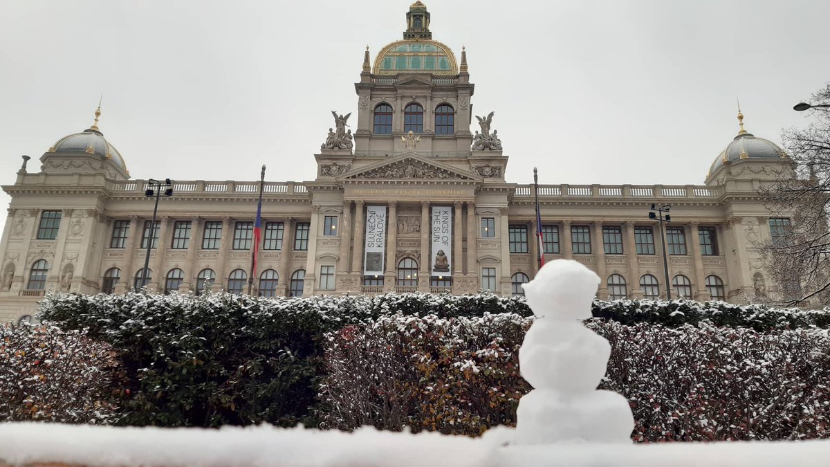 Good news for today in only one photo.
Winter is coming and museums are opening again.
What else 👍👍😍😍😍😍😉 

<a href="/CzechIcom/">ICOM Czech Republic</a> <a href="/IcomGC/">ICOM General Conference</a> #icomprague2022 #winter #snowfall