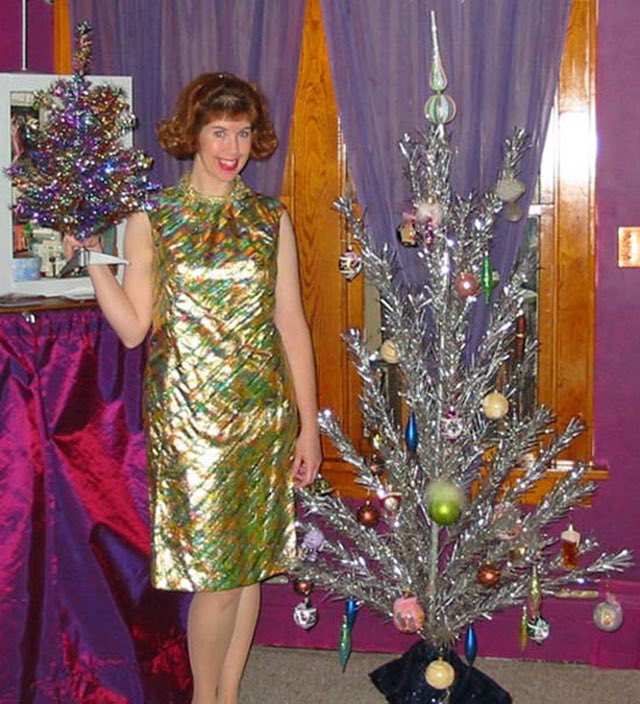 Photos of women posing with their Christmas trees (1950s/60s)Love them all.Enjoy!!