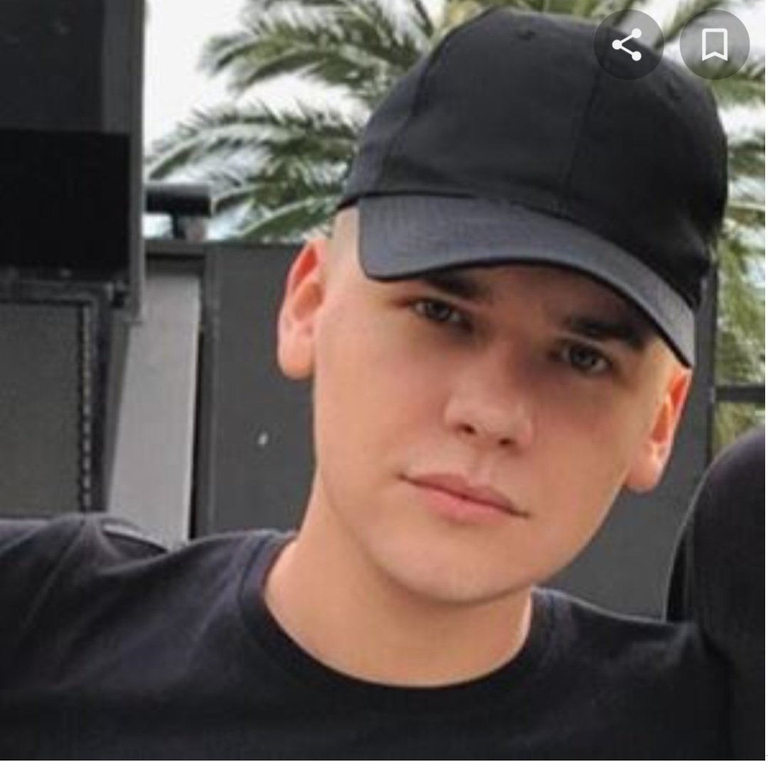 bizarrap sin anteojo