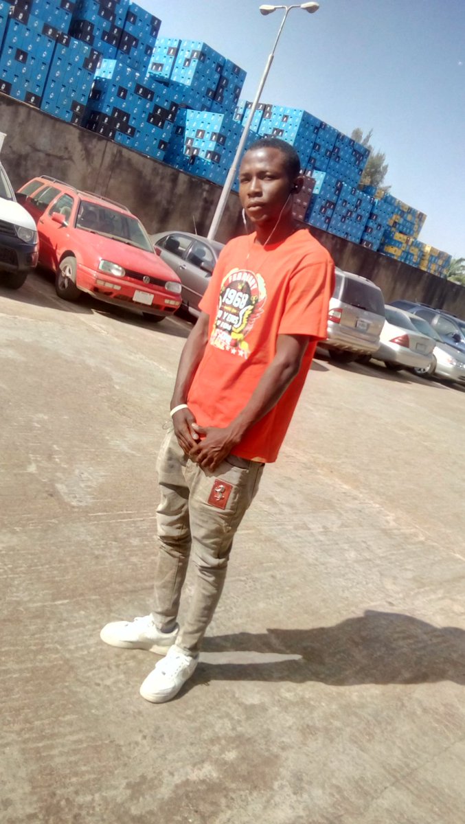 BadboiBbk's tweet image. The picture might be perfect, but it can never show the real you. The Tape drops Tomorrow #04dec
#Peterocktape
#Motharecords
#Boikillah