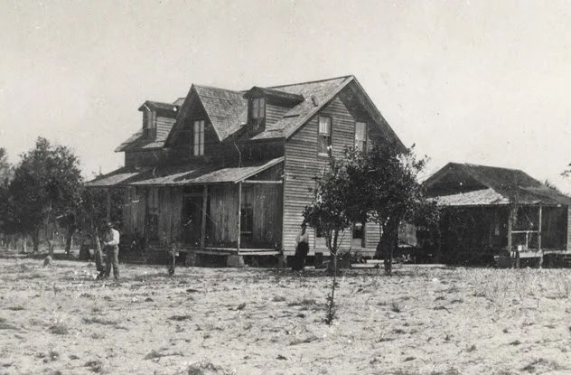 .. it was a fatal mistake: They killed him with the same sword that killed Dion.7 Sarasota Assassination SocietyFounded in 1884 as a political club,the Sara Sota Vigilance Committee was renamed the Sarasota Assassination Society by the New York Times. By then,nine of the 22..