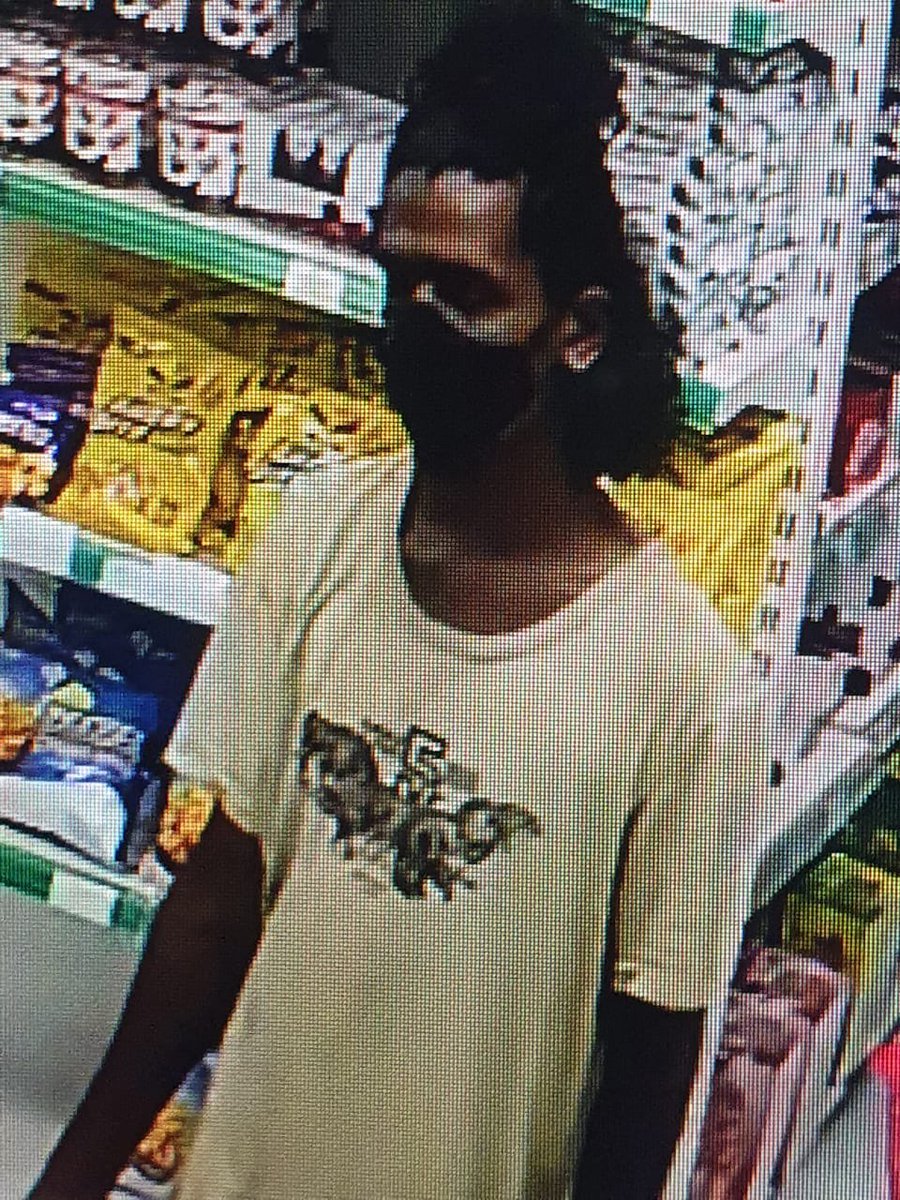 Arttey's tweet photo. Fihaara thakah internet banking vagu slip kolhu dheefa mudhaa nagaigen filaa golayeh mee. https://t.co/2E8wmFaCxL