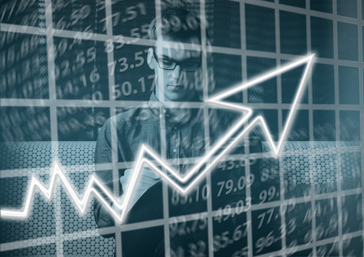 𝐃𝐢́𝐯𝐢𝐝𝐚 𝐏𝐮́𝐛𝐥𝐢𝐜𝐚 - 𝐁𝐚𝐧𝐜𝐨 𝐝𝐞 𝐏𝐨𝐫𝐭𝐮𝐠𝐚𝐥
Em outubro de 2020, a Dívida Pública situou-se em 268,1 mil milhões de euros, o que representa um aumento de 1,1 mil milhões de euros face ao mês anterior e um aumento de...
https://t.co/2LLq5knQrS https://t.co/SHw2O9NmFw