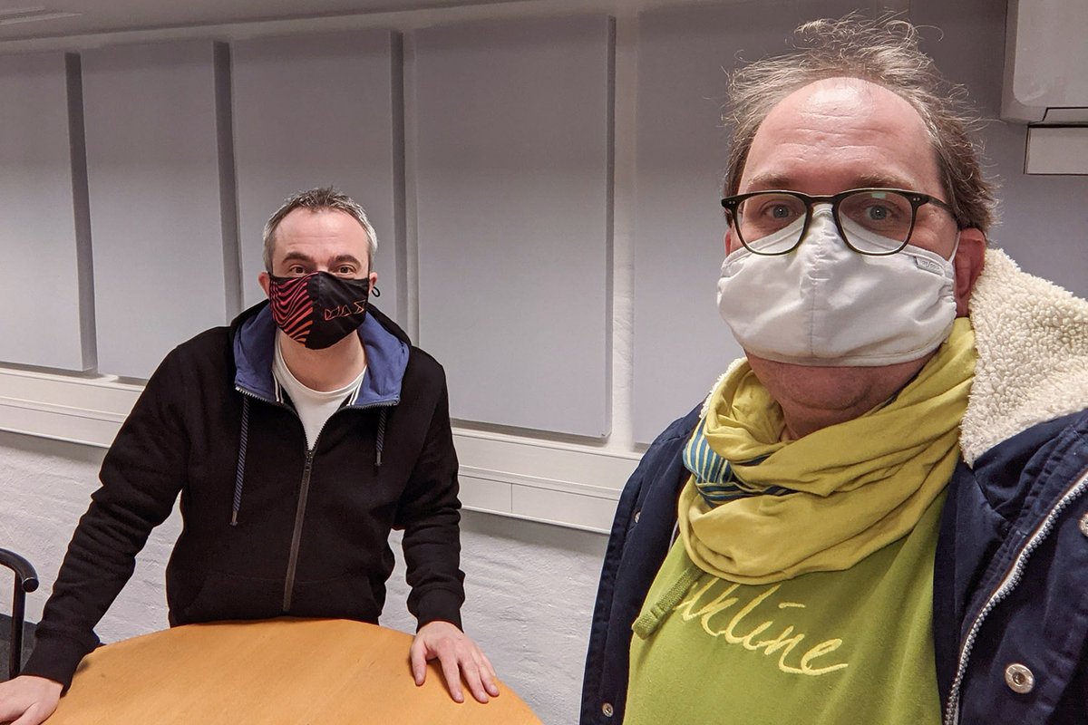 Der neue #M1 Chip von #Apple, der #BlackFriday und das Aus für die #Photokina in #Köln sind einige unserer Themen in der neuen Episode! 📻🎙️🎧🙂

➡️ logbuch-digitalien.de/podcast/episod…

#Podcast #Radio #Braunschweig #Wolfsburg #Podcasts #digital #Digitalisierung #Technik #Niedersachsen