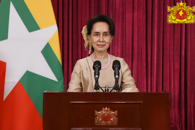 Congratulatory speech of State Counsellor Daw Aung San Suu Kyi on occasion of Centenary Celebrations of University of Yangon

Read More=&gt;statecounsellor.gov.mm/en/node/3082
