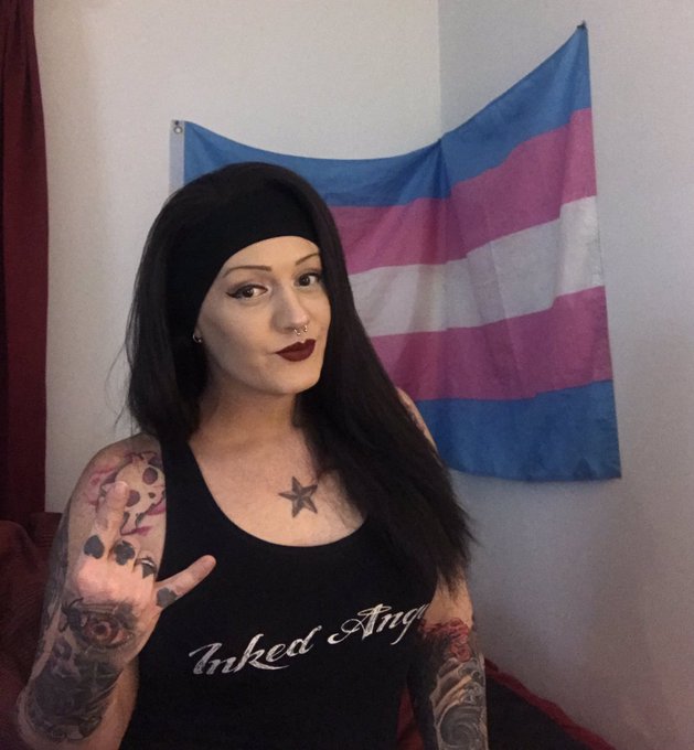 Got done up just so I could take a few pictures in my awesomeness of a shirt from @InkedAngels https://t<a href="/tag/mvsales"class="tags"><span>#mvsales</span></a><a href="/tag/mvtrans"class="tags"><span>#mvtrans</span></a>