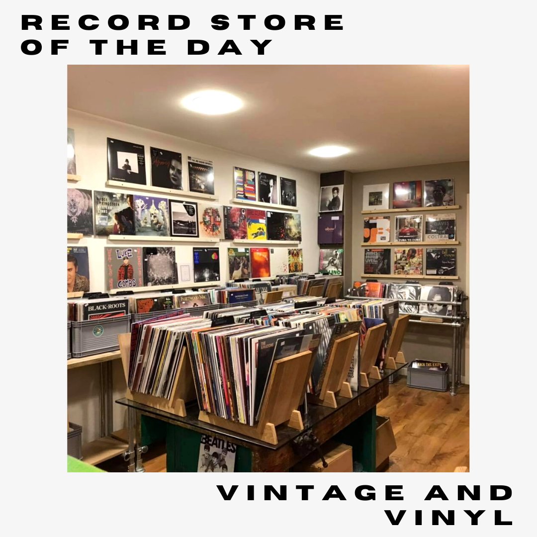 recordstoreotd's tweet image. Today's #RecordStoreOfTheDay is @VintageandVinyl, Kent. Situated on Folkestone’s Old High Street – a beautiful cobbled street which leads down to a picturesque harbour. They have been there for 6 years, opening in 2014 as the first record shop in Folkestone for quite some time.